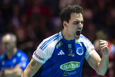 Agência i7 / Sada Cruzeiro,Divulgação Oposto Oppenkoski foi o maior pontuador e principal destaque da final da Superliga Masculina. Jogador de 26 anos iniciou a carreira no Bento Vôlei.Indexador: JOAO GUILHERME ARENAZIO<!-- NICAID(16282116) -->