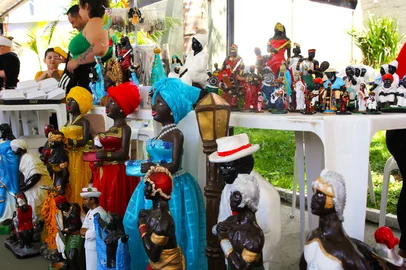 feira afro-brasileira em Passo Fundo<!-- NICAID(16171301) -->