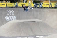 Sky Brown, skate