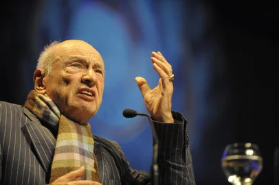 No fronteiras do pensamento edgar Morin-<!-- NICAID(7365997) -->