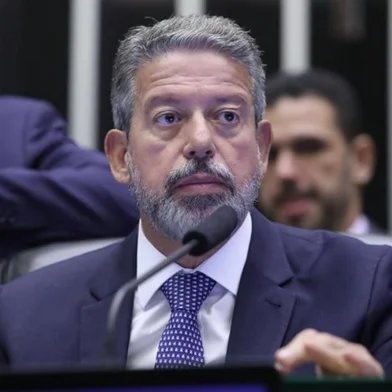 Discussão e votação de propostas. Presidente da Câmara dos Deputados, Arthur Lira<!-- NICAID(15730434) -->