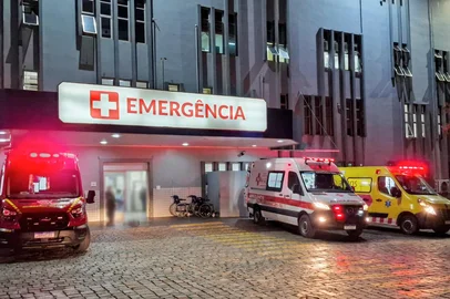 emergencia do Hospital São Vicente de Paulo em o Fundo <!-- NICAID(16041313) -->
