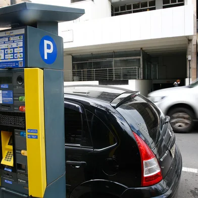 14/09/2022 - PORTO ALEGRE, RS -  Prefeitura deve anunciar mudanças na área azul de estacionamentos. Foto Jonathan Heckler / Agência RBS<!-- NICAID(15205683) -->
