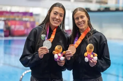 Anna Santos e Luana Lira, saltos ornamentais