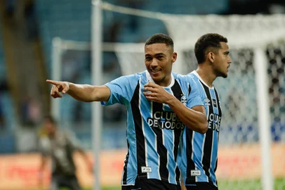 PORTO ALEGRE, RS, BRASIL, 07-02-2026: Jogo entre Grêmio x Novo Hamburgo, na Arena do Grêmio, neste sábado valendo classificação para a semifinal do Campeonato Gaúcho 2026. A partida única é válida pelas quartas de final do campeonato estadual. (Foto: André Ávila/Agência RBS)Indexador: Andre Avila<!-- NICAID(16220922) -->