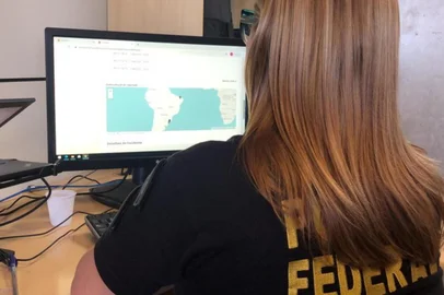 PF prende homem em operação de combate a crimes de abuso sexual infantojuvenil<!-- NICAID(16058036) -->