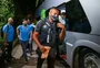 Em processo de recuperação física, Leonardo Gomes volta a viajar com o Grêmio