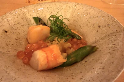 O Miyabi é um restaurante em Pinheiros dedicado à culinária kaiseki - a expressão máxima da gastronomia japonesa - e tem serviço omakase.<!-- NICAID(16344606) -->