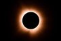 Eclipse solar total visto de BloomingtonUSA - EUA/ECLIPSE SOLAR/INDIANA - INTERNACIONAL - Eclipse solar total visto de Bloomington, na Indiana, nesta segunda-feira, 8 de abril de 2024. O próximo eclipse   solar total que poderá ser visto em grande parte da América do Norte não acontecerá até 2044.   08/04/2024 - Foto: JOSH EDELSON/AGENCE FRANCE PRESSE/ESTADÃO CONTEÚDOEditoria: INTERNACIOLocal: BloomingtonIndexador: JOSH EDELSONSecao: natural scienceFonte: AFPFotógrafo: AGENCE FRANCE PRESSE<!-- NICAID(15729141) -->