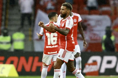 Inter vence o Bahia pelo campeonato brasileiro. Foto: Jefferson Botega/Agência RBS<!-- NICAID(15734572) -->