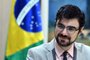 O secretário de política econômica do Ministério da Fazenda, Guilherme Mello, explicou que o Desenrola Brasil terá um aplicativo para que a pessoa consulte suas dívidas e verifique os descontos oferecidos pelas instituições credoras. <!-- NICAID(15484439) -->