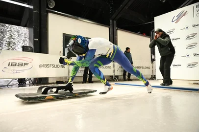 Nicole Silveira, skeleton