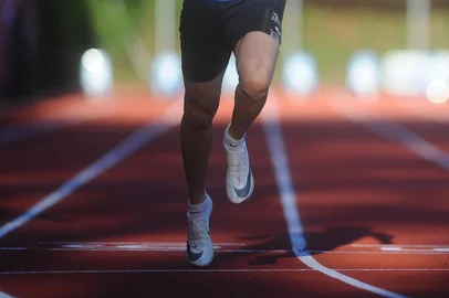 CAXIAS DO SUL, RS, BRASIL. Disputas das provas de atletismo da 24° edição das Surdolimpíadas, no SESI, em Caxias do Sul. (Bruno Todeschini/Agência RBS)<!-- NICAID(15090030) -->