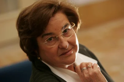 Ruth Cardoso<!-- NICAID(15265173) -->