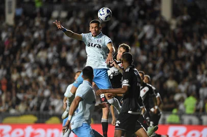 Grêmio e Vasco emS ão Januário pelo Braisleirão. Foto: Alexandre Durão/Grêmio FBPÀ;Divulgação<!-- NICAID(16084029) -->