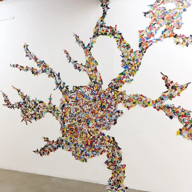 Galeria de Artes do Centro de Cultura Ordovás se prepara para receber a exposição “Híbridos: Amálgamas de Ontem” A mostra inédita do artista Gustavo Prata reúne trabalhos feitos com artigos de comunicação e posterior descarte humano<!-- NICAID(15293812) -->