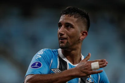 Renan Mattos / Agencia RBS Porto Alegre, RS, Brasil, 08-04-2025: Grêmio vs Atlético Grau pela Copa Sul-Americana, na Arena. Cristian Olivera. Foto: Renan Mattos / Agência RBS<!-- NICAID(16013084) -->