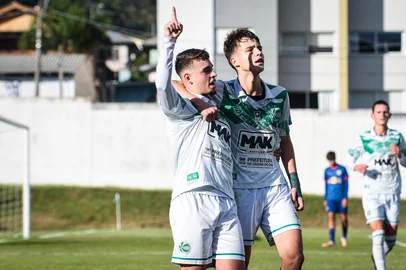 Juventude X Bragantino pelo Brasileirão Sub-17<!-- NICAID(16057496) -->