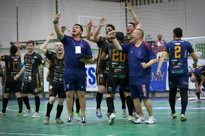 SER Santiago vence a Taça Brasil - 1ª Divisão ao superar o Fortaleza por 6 a 4 na final<!-- NICAID(16130644) -->