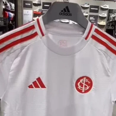 Nova camisa dois do Inter<!-- NICAID(16030463) -->
