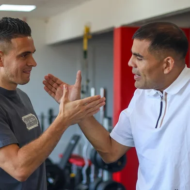 Após cirurgia, Gabriel Mercado volta a Porto Alegre para seguir tratamento no Inter<!-- NICAID(15901443) -->