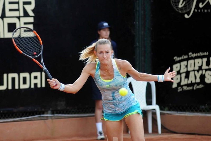 Yana Sizikova, tênis