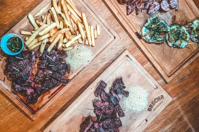 destemperados , parrilla , brecha , cerveja , entrecot , entranha<!-- NICAID(15228356) -->