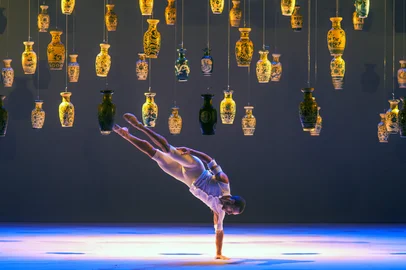 A Companhia de Dança Deborah Colker retorna ao palco do Teatro FIERGS para uma especial e curtíssima temporada do seu mais recente trabalho intitulado “Remix”<!-- NICAID(16255626) -->