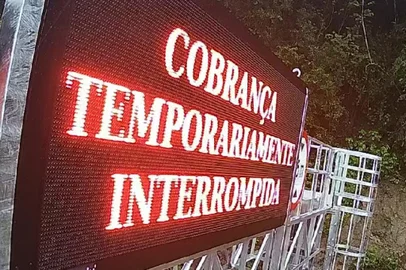 Cobranças dos pedágios free flow são suspensas temporariamente por causa das chuvas <!-- NICAID(15750458) -->