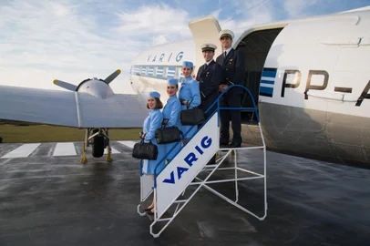 Visitação a avião Douglas DC-3 da Varig no Boulevard Laçador<!-- NICAID(15667302) -->