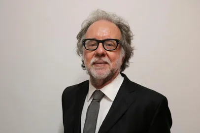 Foto para seção Respostas Capitais, da coluna GPS da Economia. Nivalde de Castro é professor do Instituto de Economia da UFRJ e coordenador na GESEL (Grupo de Estudos do Setor Elétrico).<!-- NICAID(15897432) -->