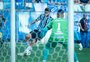 Diego Costa celebra estreia com gol pelo Grêmio: "Espero que seja o primeiro de muitos"