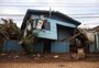 Leite confirma construção de moradias provisórias para famílias que perderam casas na enchente