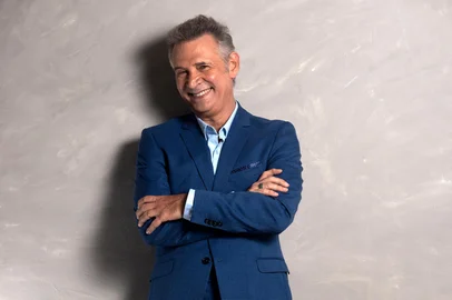 nelson freitas , ator , entrevista<!-- NICAID(15275187) -->