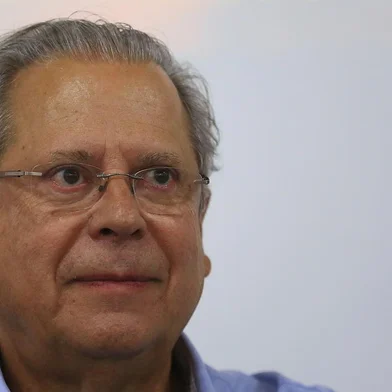 PORTO ALEGRE, RS, BRASIL, 21-11-2018: O ex-ministro da Casa Civil José Dirceu durante lançamento de autobiografia na sede da Fetrafi, na região central de Porto Alegre. (Foto: Mateus Bruxel / Agência RBS)<!-- NICAID(13841744) -->