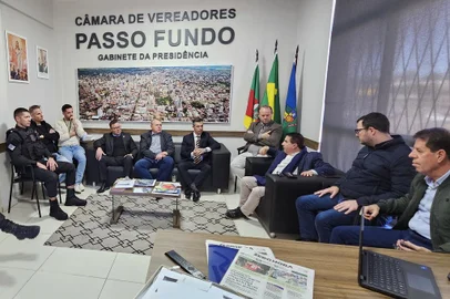 Reunião datas reforma e construção presídio Passo Fundo<!-- NICAID(15856423) -->