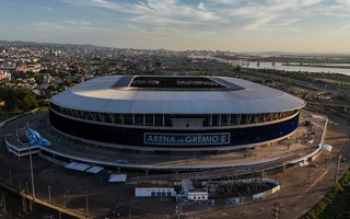 Foto aérea da Arena do Grêmio Porto Alegre, RS, Brasil, 02-03-2025: Arena do Grêmio: Jogo de ida da final do campeonato Gaúcho. Foto: Renan Mattos / Agência RBSLocal: Porto Alegre<!-- NICAID(15990305) -->