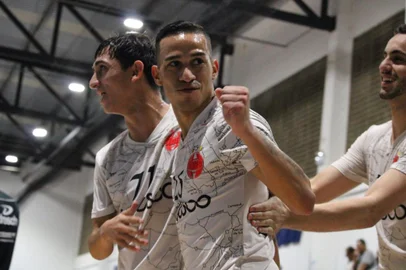 Sercesa venceu o Triunfo, em Carazinho, e está classificado para as semifinais da Série Ouro de Futsal.<!-- NICAID(15577765) -->