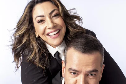 Cris Silva e o marido, Paulo Inchauspe, sobem aos palcos com o espetáculo Fossa Nova.<!-- NICAID(15481227) -->