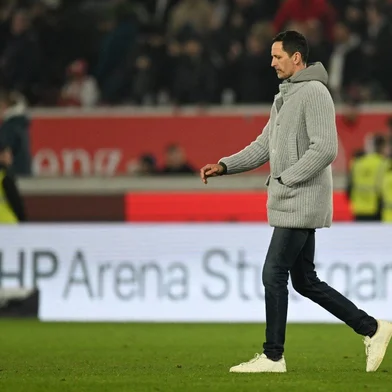 Dino Toppmoeller, futebol, Eintracht Frankfurt