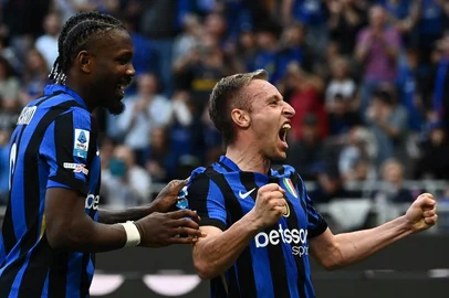 Marcus Thuram, Arnautovic, Futebol, Internazionale