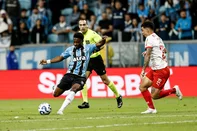 PORTO ALEGRE, RS, BRASIL, 10.05.2025: Grêmio e Bragantino. Brasileirão 2025. Fotos: Duda Fortes/Agencia RBSIndexador: Andre Avila<!-- NICAID(16034656) -->