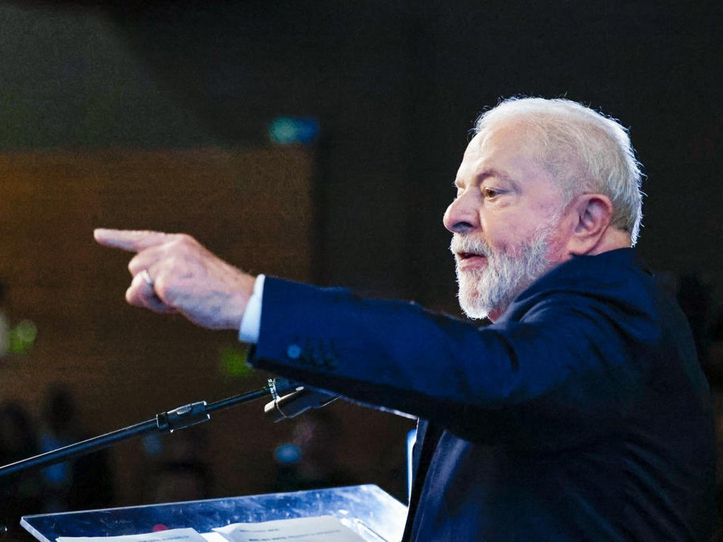 Lula convoca reuni&atilde;o com ala pol&iacute;tica para discutir crise entre l&iacute;deres do  Congresso | GZH