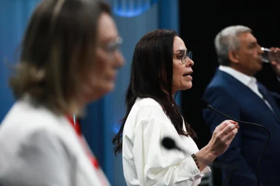 PORTO ALEGRE, RS, BRASIL - 2024.10.02 - Bastidores do debate entre os candidatos a prefeitura de Porto Alegre. (Foto: Renan Mattos/ Agência RBS)<!-- NICAID(15882485) -->