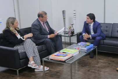 Isabela Andrade,  Alexandre Lindenmeyer , André Fufuca