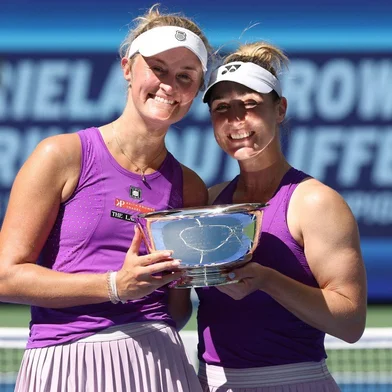Erin Routliffe, Gabriela Dabrowski, tênis