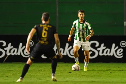CAXIAS DO SUL, RS, BRASIL, 22/01/2025. Juventude x Ypiranga, jogo válido pela primeira rodada do Campeonato Gaúcho 2025 (Gauchão SuperBet) e realizado no estádio Alfredo Jaconi. (Porthus Junior/Agência RBS)Indexador: BTK                             <!-- NICAID(15959556) -->
