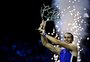 Zverev domina Humbert, frustra torcida e conquista o Masters de Paris