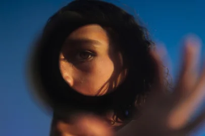 “A Fabulosa Máquina do Tempo”, novo longa-metragem de Eliza Capai, teve sua estreia mundial no Festival Internacional de Cinema de Berlim, abrindo a mostra Generation Kplus, dedicada a obras voltadas para crianças e jovens.<!-- NICAID(16228429) -->