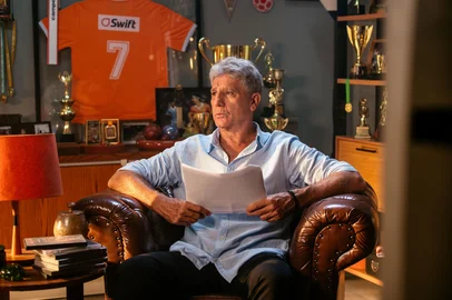 Renato Gaúcho grava campanha da a JBS para campanhas de churrasco em clima de Copa do Mundo<!-- NICAID(16294958) -->